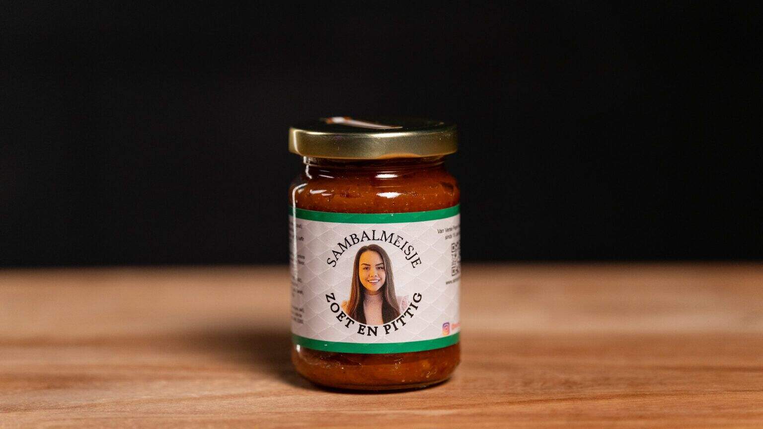 Sambalmeisje zoet en pittig