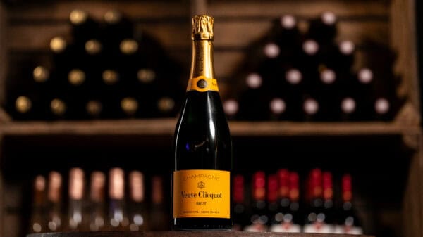 Veuve Clicquot Yellow Label Brut 750ml