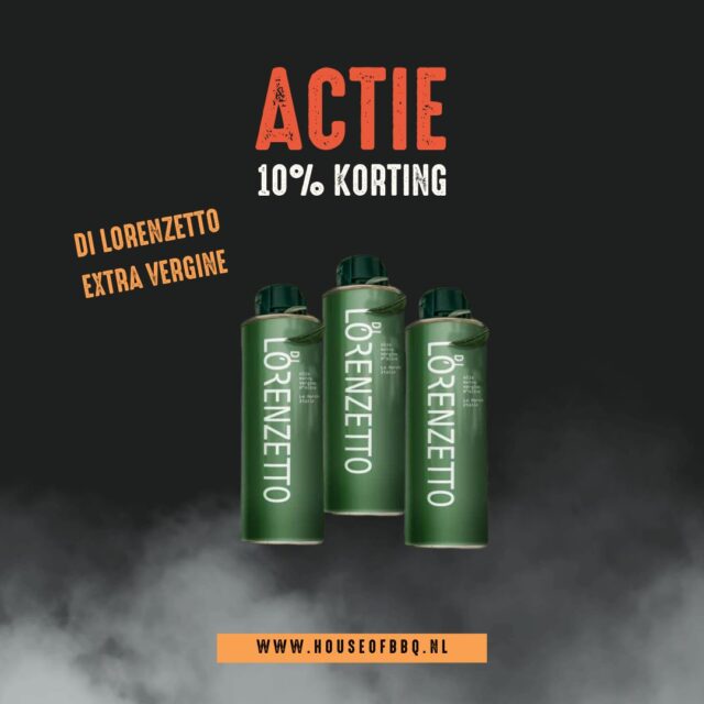 Actie week 37, 38 🔥 

Di Lorenzetto 10% korting

Di Lorenzetto wordt volledig lokaal geproduceerd, en dat proef je. Elke olijf komt uit de eigen olijfgaarden in Corinaldo, Le Marche. De olijfolie is een blend van drie verschillende soorten olijven: leccino, frantoio en raggia.

Fruitige tonen, een perfecte balans tussen bitter en een subtiele hint van peper. Qua smaakintensiteit bevindt Di Lorenzetto zich tussen een medio olijfolie en een robusto. Daarmee heeft het een toegankelijk smaakpalet dat geschikt is voor iedere olijfolie liefhebber. Niet overheersend maar wél uitgesproken. Door de uitgebalanceerde smaak kun je deze olijfolie op heel veel manieren gebruiken, van vis, vlees en groenten tot zoete desserts.